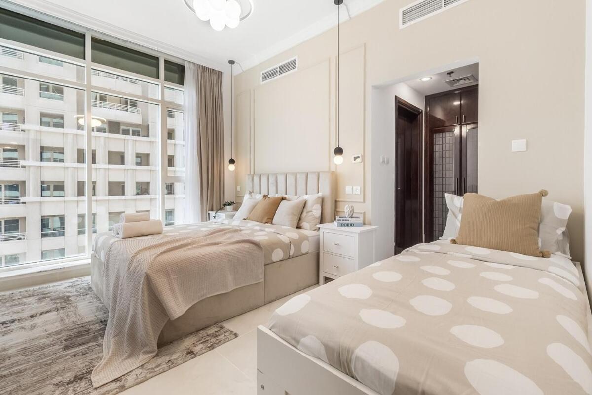 Apartment 3 Bhk With Private Pool Table Icebath Lux Opal 305